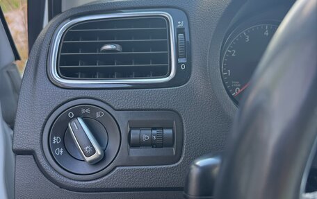 Volkswagen Polo VI (EU Market), 2017 год, 750 000 рублей, 15 фотография