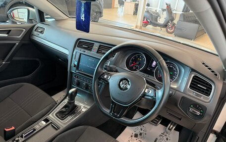 Volkswagen Golf VII, 2016 год, 2 099 999 рублей, 11 фотография