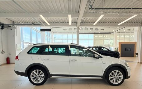 Volkswagen Golf VII, 2016 год, 2 099 999 рублей, 7 фотография
