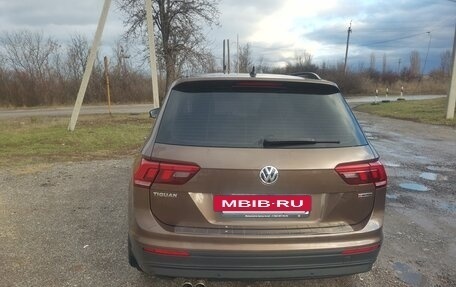 Volkswagen Tiguan II, 2019 год, 2 300 000 рублей, 4 фотография