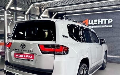 Toyota Land Cruiser, 2021 год, 10 670 000 рублей, 9 фотография
