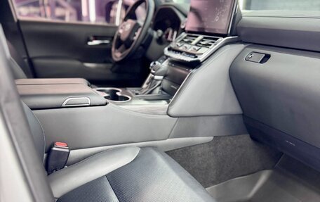 Toyota Land Cruiser, 2021 год, 10 670 000 рублей, 22 фотография