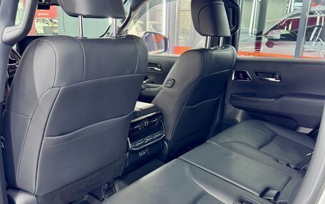 Toyota Land Cruiser, 2021 год, 10 670 000 рублей, 29 фотография