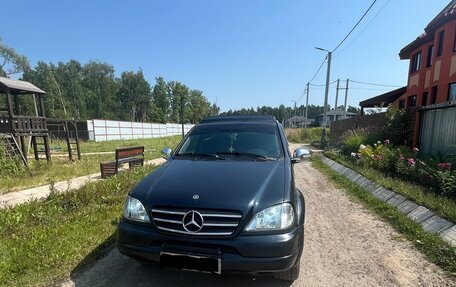 Mercedes-Benz M-Класс, 1999 год, 550 000 рублей, 2 фотография
