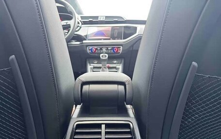 Audi Q3, 2022 год, 2 650 000 рублей, 16 фотография