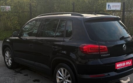 Volkswagen Tiguan I, 2016 год, 1 720 000 рублей, 3 фотография
