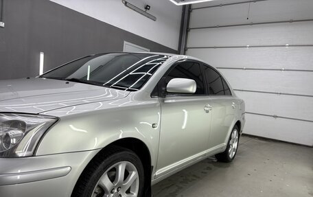 Toyota Avensis III рестайлинг, 2006 год, 820 000 рублей, 3 фотография