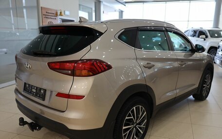 Hyundai Tucson III, 2019 год, 2 100 000 рублей, 12 фотография