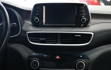 Hyundai Tucson III, 2019 год, 2 100 000 рублей, 18 фотография