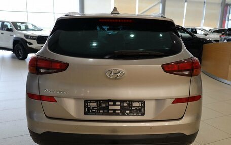 Hyundai Tucson III, 2019 год, 2 100 000 рублей, 13 фотография
