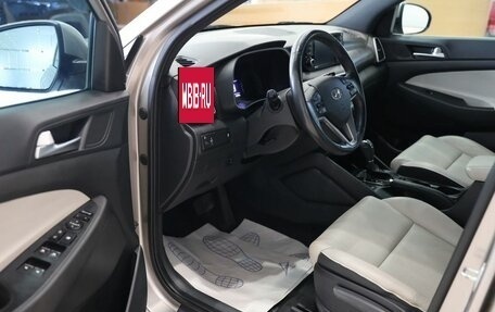 Hyundai Tucson III, 2019 год, 2 100 000 рублей, 16 фотография