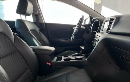 KIA Sportage IV рестайлинг, 2018 год, 2 340 000 рублей, 22 фотография