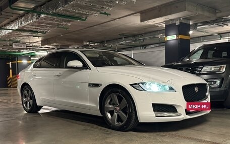 Jaguar XF II, 2018 год, 2 450 000 рублей, 5 фотография