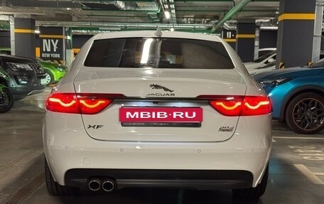 Jaguar XF II, 2018 год, 2 450 000 рублей, 3 фотография