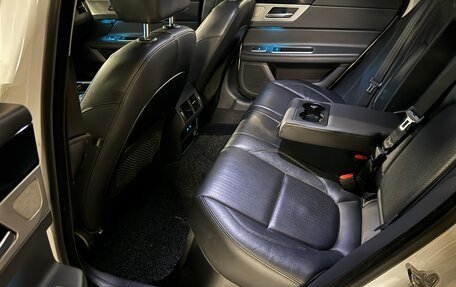 Jaguar XF II, 2018 год, 2 450 000 рублей, 10 фотография