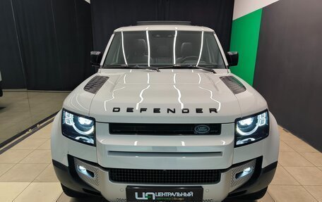 Land Rover Defender II, 2021 год, 4 450 000 рублей, 3 фотография