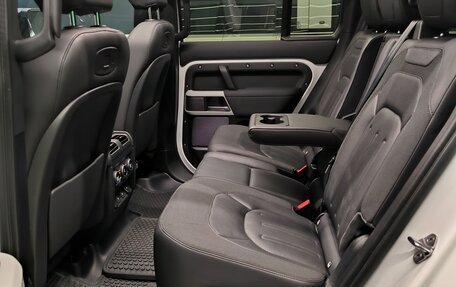 Land Rover Defender II, 2021 год, 4 450 000 рублей, 12 фотография