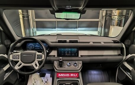 Land Rover Defender II, 2021 год, 4 450 000 рублей, 14 фотография