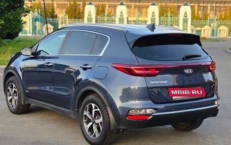 KIA Sportage IV рестайлинг, 2021 год, 2 445 000 рублей, 6 фотография