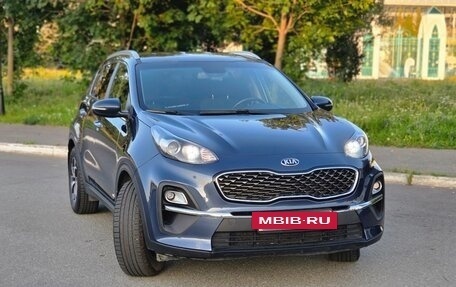 KIA Sportage IV рестайлинг, 2021 год, 2 445 000 рублей, 3 фотография