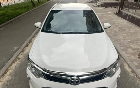 Toyota Camry, 2015 год, 2 250 000 рублей, 1 фотография