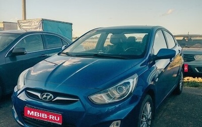 Hyundai Solaris II рестайлинг, 2012 год, 700 000 рублей, 1 фотография