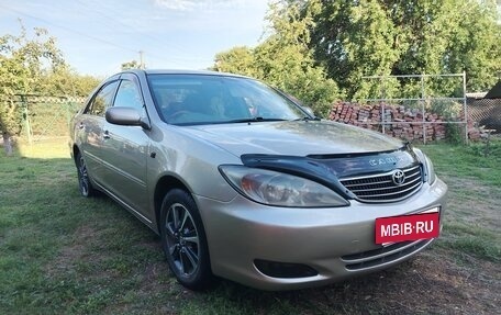 Toyota Camry V40, 2004 год, 700 000 рублей, 2 фотография