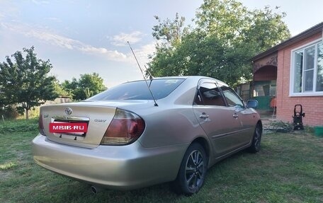 Toyota Camry V40, 2004 год, 700 000 рублей, 4 фотография
