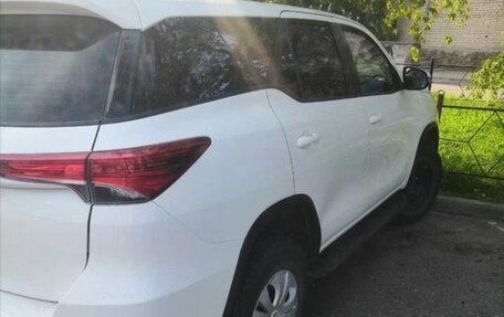 Toyota Fortuner II, 2019 год, 2 650 000 рублей, 2 фотография