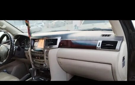 Lexus LX III, 2012 год, 4 100 000 рублей, 7 фотография