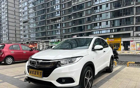 Honda Vezel, 2022 год, 1 143 000 рублей, 3 фотография