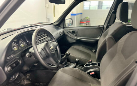 Chevrolet Niva I рестайлинг, 2017 год, 770 000 рублей, 9 фотография