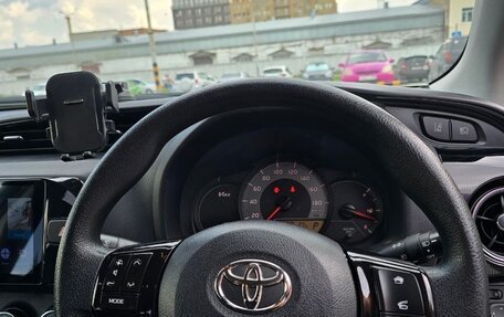 Toyota Vitz, 2018 год, 1 111 111 рублей, 8 фотография