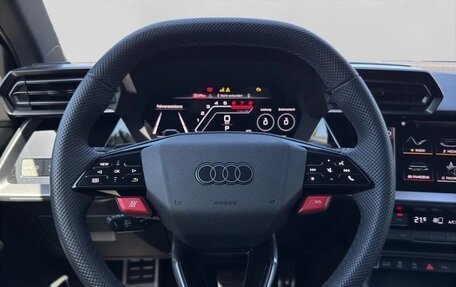 Audi RS 3, 2025 год, 11 295 000 рублей, 9 фотография