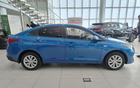 Hyundai Solaris II рестайлинг, 2021 год, 1 500 000 рублей, 5 фотография