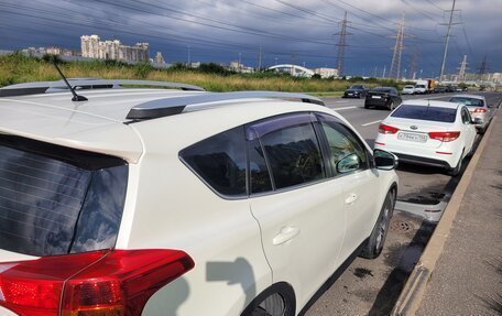 Toyota RAV4, 2013 год, 1 650 000 рублей, 2 фотография