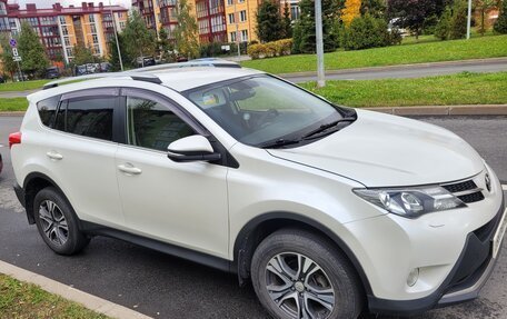 Toyota RAV4, 2013 год, 1 650 000 рублей, 4 фотография
