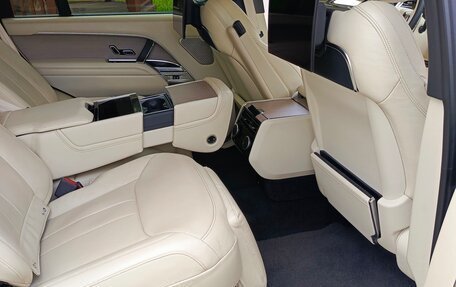 Land Rover Range Rover IV рестайлинг, 2021 год, 16 000 000 рублей, 16 фотография