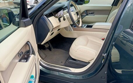 Land Rover Range Rover IV рестайлинг, 2021 год, 16 000 000 рублей, 23 фотография