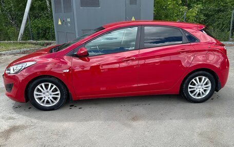 Hyundai i30 II рестайлинг, 2012 год, 990 000 рублей, 2 фотография
