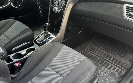 Hyundai i30 II рестайлинг, 2012 год, 990 000 рублей, 12 фотография