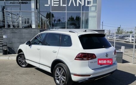 Volkswagen Touareg III, 2016 год, 2 550 000 рублей, 7 фотография