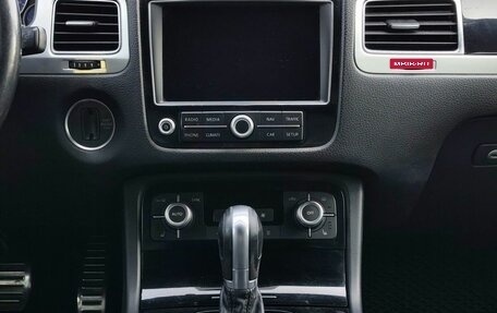 Volkswagen Touareg III, 2016 год, 2 550 000 рублей, 11 фотография