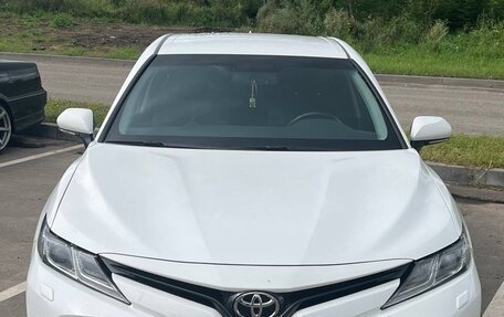 Toyota Camry, 2019 год, 3 100 000 рублей, 1 фотография