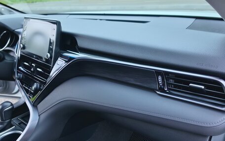 Toyota Camry, 2021 год, 3 100 000 рублей, 11 фотография