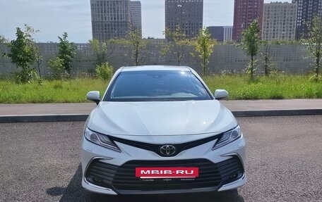 Toyota Camry, 2021 год, 3 100 000 рублей, 6 фотография