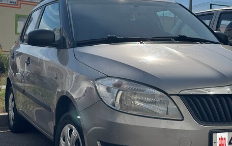 Skoda Fabia II, 2012 год, 560 000 рублей, 3 фотография