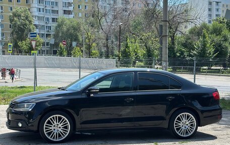 Volkswagen Jetta VI, 2012 год, 850 000 рублей, 13 фотография