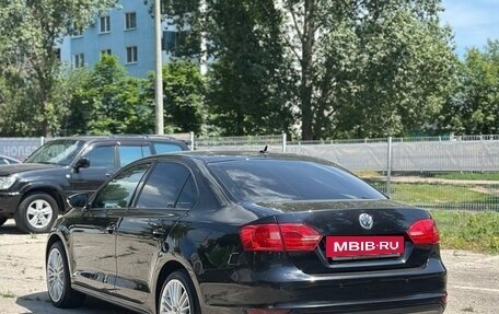 Volkswagen Jetta VI, 2012 год, 850 000 рублей, 11 фотография