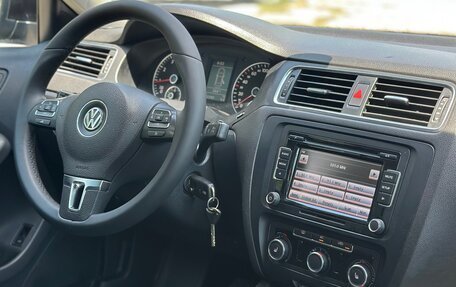 Volkswagen Jetta VI, 2012 год, 850 000 рублей, 25 фотография